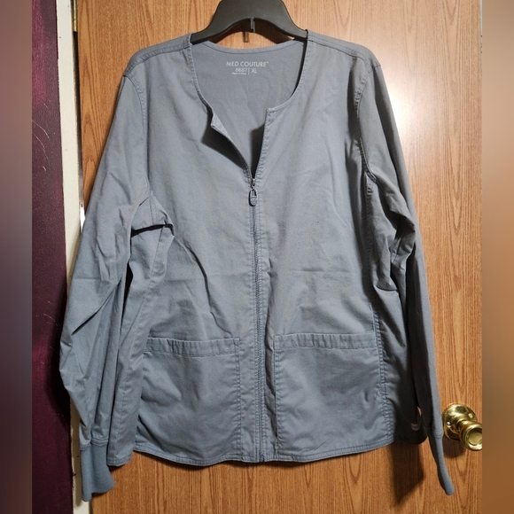 Med Couture Jackets & Blazers - Med Couture Scrub Jacket Warm Up Gray Full Zip!